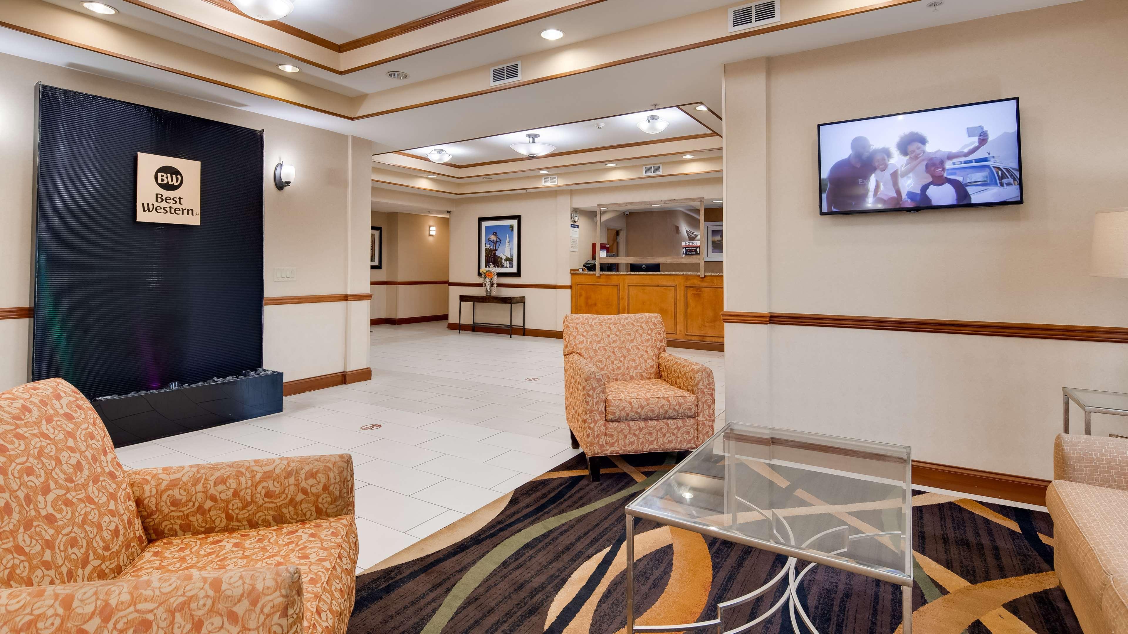 Best Western Executive Inn - Latta Berrys Crossroads Dış mekan fotoğraf