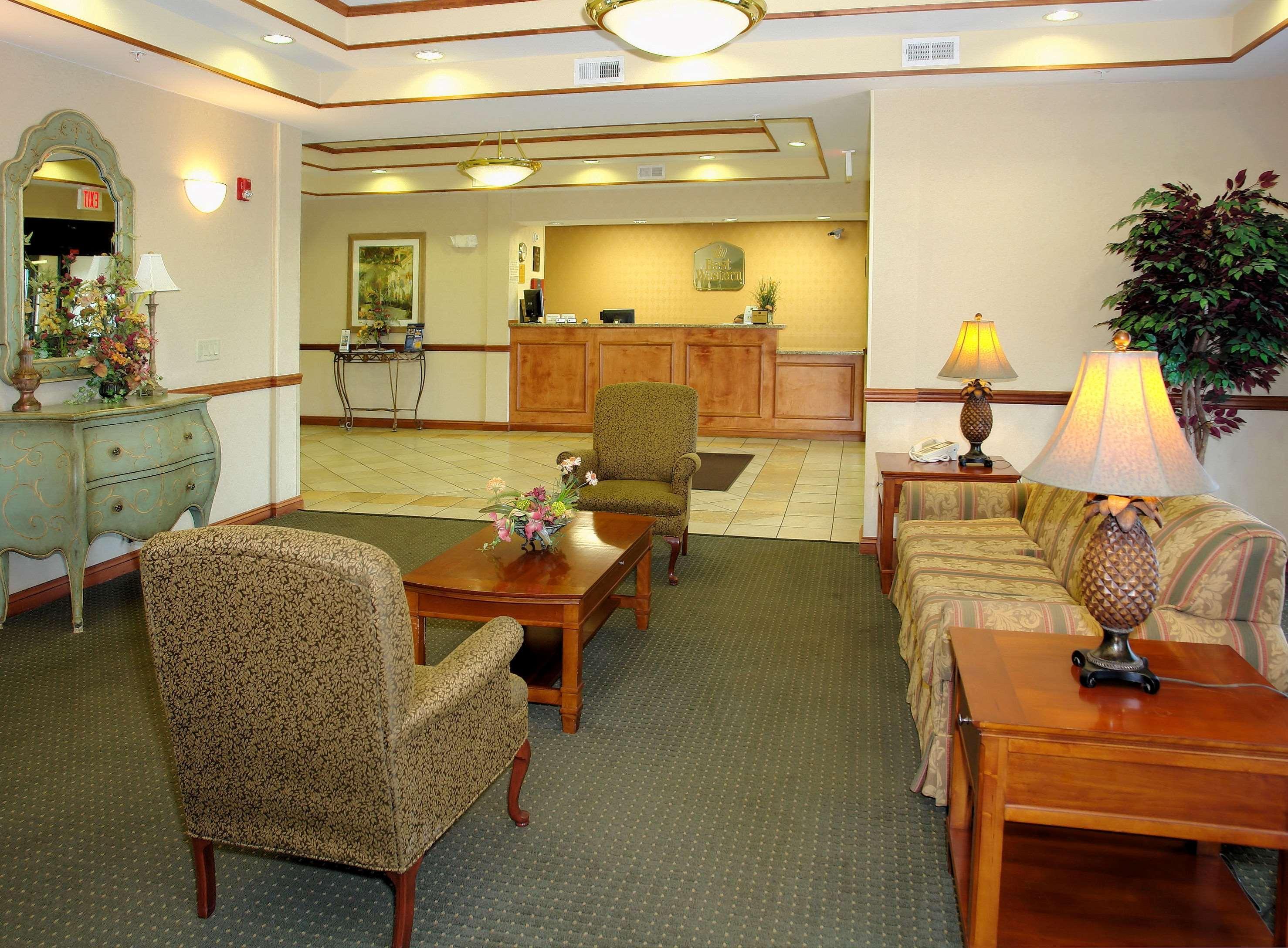 Best Western Executive Inn - Latta Berrys Crossroads Dış mekan fotoğraf