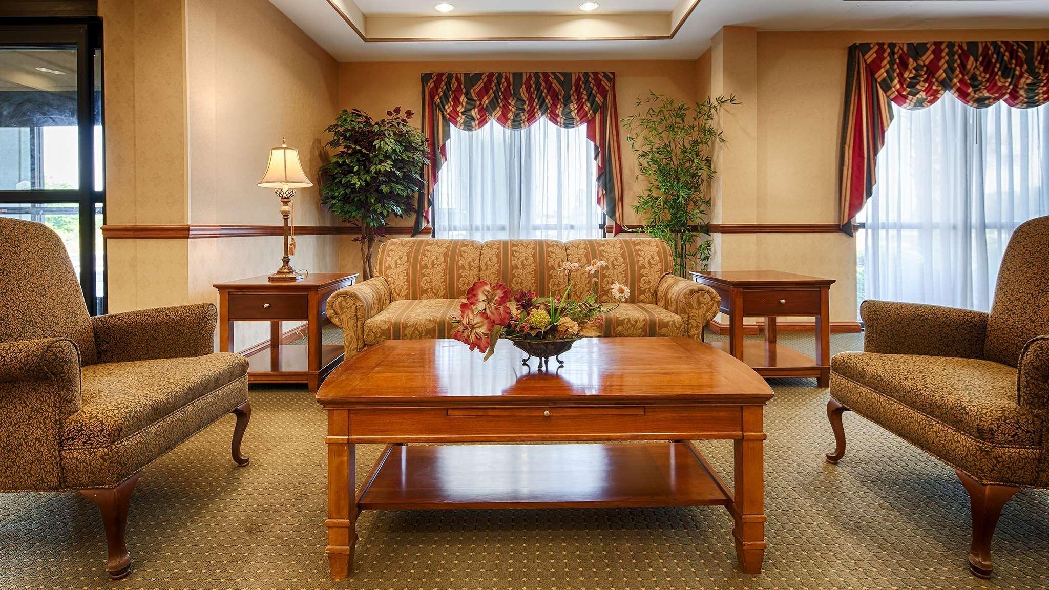 Best Western Executive Inn - Latta Berrys Crossroads Dış mekan fotoğraf