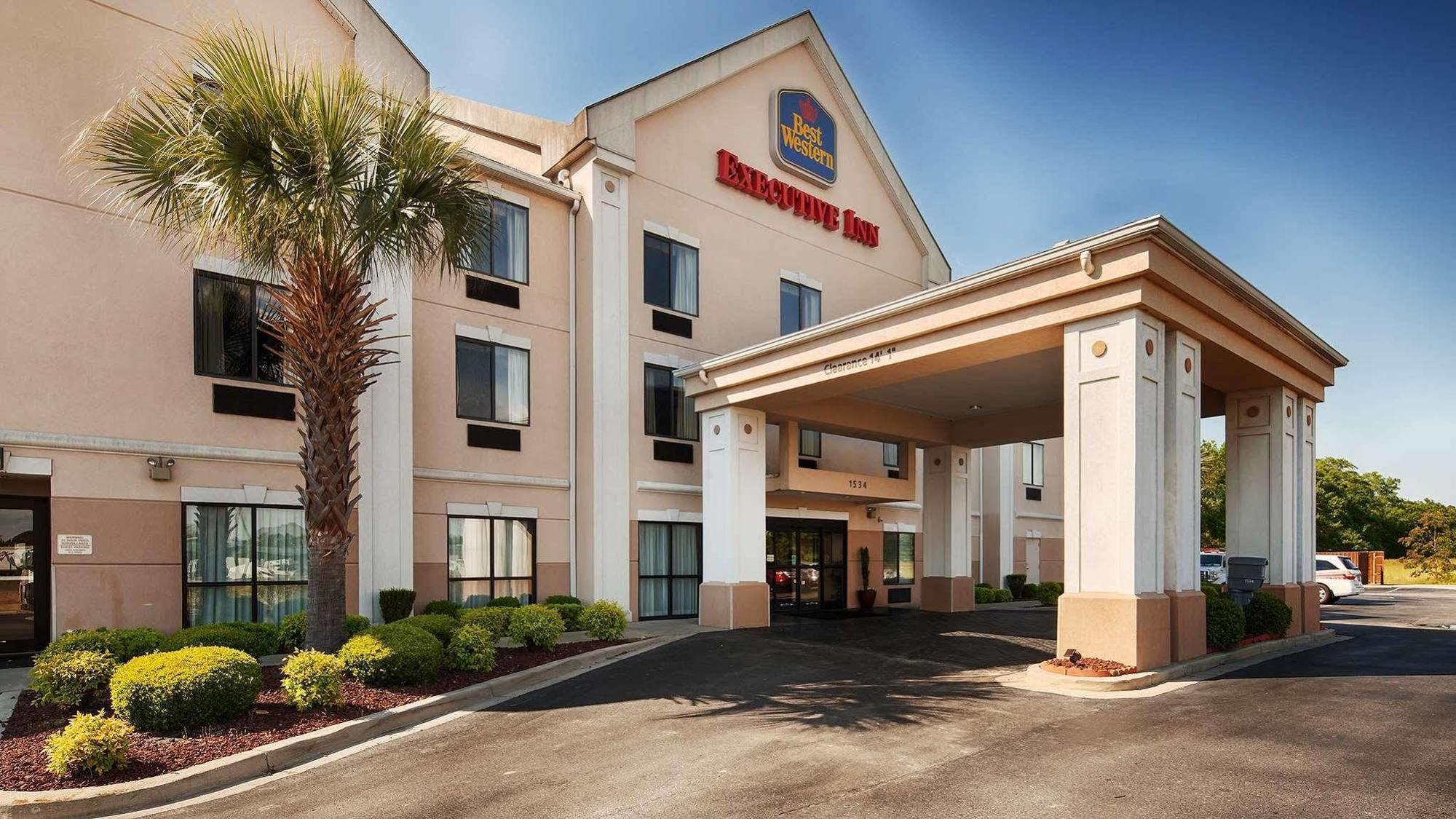 Best Western Executive Inn - Latta Berrys Crossroads Dış mekan fotoğraf